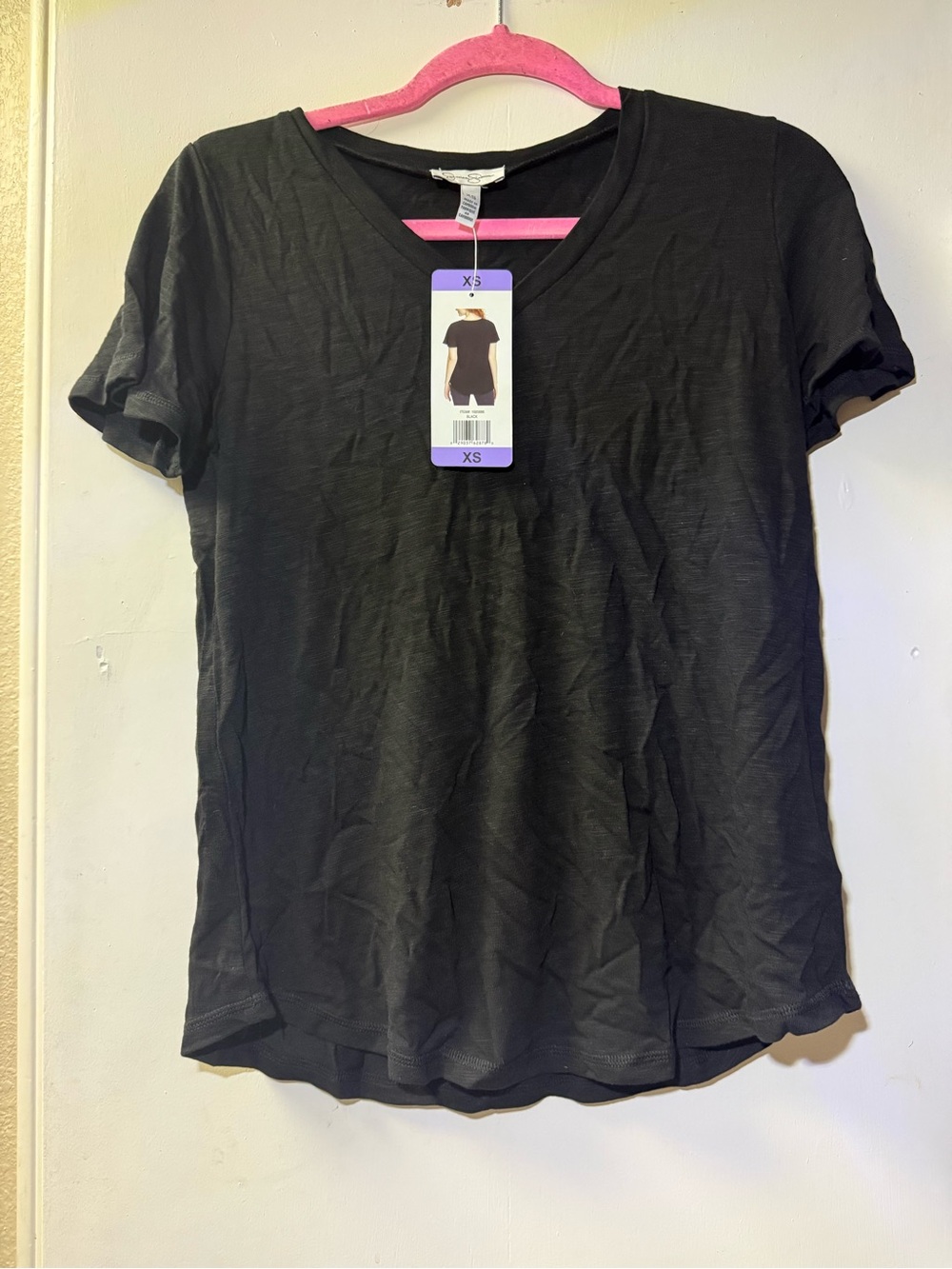Jessica Simpson Black V-Neck Short Sleeve Tee XS